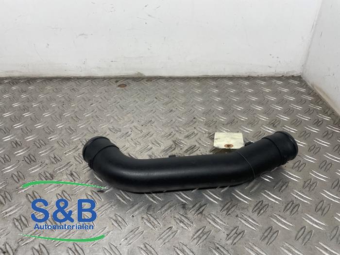 Intercooler tube from a Volkswagen Polo IV (9N1/2/3) 1.9 TDI 100 2002