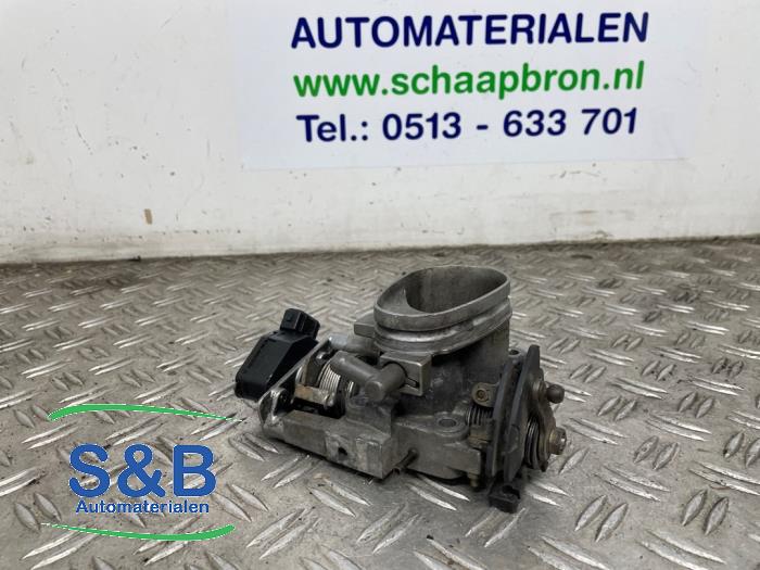 Usagé Boitier papillon Audi Cabrio (B4) 2.0 E Prix € 75,00 Règlement à la marge proposé par Schaap & Bron