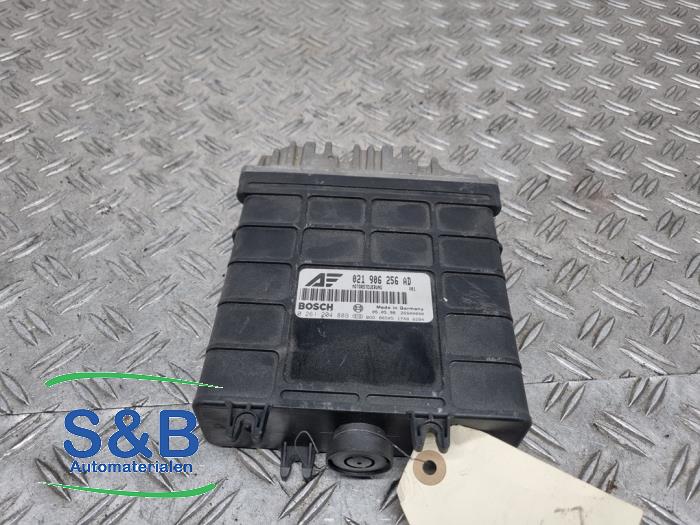 Used Engine management computer Volkswagen Sharan (7M8/M9/M6) 2.8 VR6 Syncro Price € 70,00 Margin scheme offered by Schaap & Bron