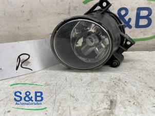 Used Fog light, front right Seat Leon (1P1) 1.9 TDI 105 Price € 20,00 Margin scheme offered by Schaap & Bron