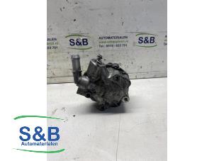 Used Power steering pump Audi A4 (B8) 2.0 TDI 16V Price € 75,00 Margin scheme offered by Schaap & Bron