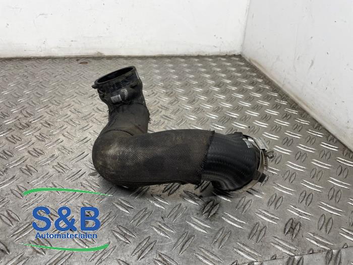 Gebrauchte Intercooler Schlauch Audi A6 (C6) 2.7 TDI V6 24V Preis € 20,00 Margenregelung angeboten von Schaap & Bron