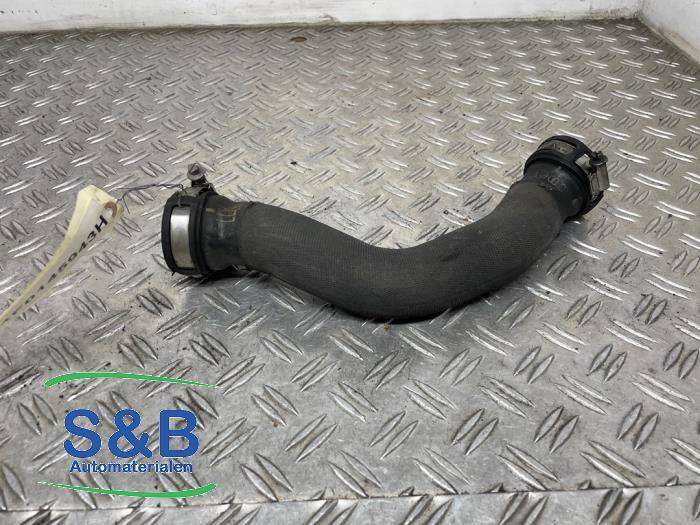 Gebrauchte Intercooler Schlauch Audi A6 (C5) 2.5 TDI V6 24V Quattro Preis € 20,00 Margenregelung angeboten von Schaap & Bron