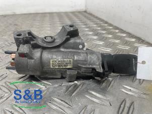 Used Ignition lock + key Audi A2 Price on request offered by Schaap & Bron