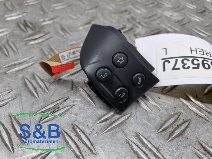Używane Rózne Volkswagen Touran (1T1/T2) 1.4 16V TSI 140 Cena € 30,00 Procedura marży oferowane przez Schaap & Bron