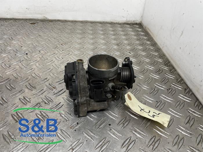 Usagé Boitier papillon Audi A4 (B5) 1.8 20V Prix € 60,00 Règlement à la marge proposé par Schaap & Bron