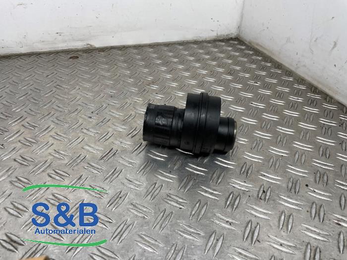 Gebrauchte Intercooler Schlauch Volkswagen Passat (3B3) 1.8 Turbo 20V Preis € 25,00 Margenregelung angeboten von Schaap & Bron