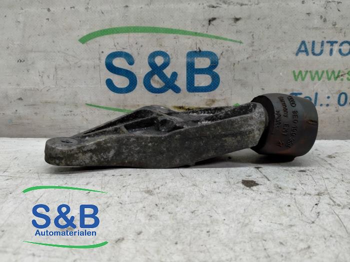 Usagé Support moteur Audi A6 (C6) 2.0 TDI 16V Prix € 28,00 Règlement à la marge proposé par Schaap & Bron