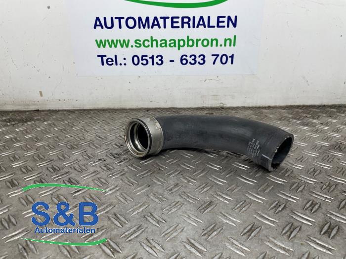 Gebrauchte Intercooler Schlauch Volkswagen Tiguan (5N1/2) 2.0 TSI 16V 4Motion Preis € 20,00 Margenregelung angeboten von Schaap & Bron