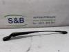 Front wiper arm from a Skoda Roomster
