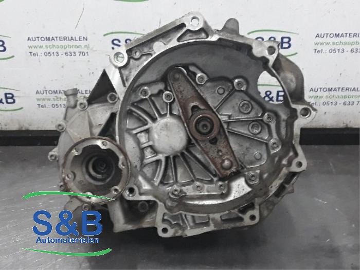 Gebrauchte Getriebe Volkswagen Jetta IV (162/16A) Preis € 650,00 Margenregelung angeboten von Schaap & Bron