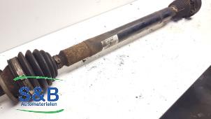Used Front drive shaft, right Audi A2 (8Z0) 1.4 16V Price € 50,00 Margin scheme offered by Schaap & Bron