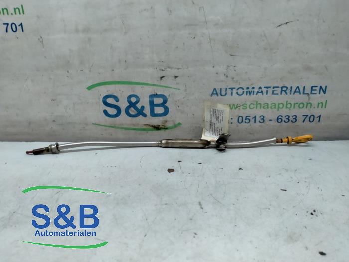 Gebrauchte Ölmessstab Audi 80 (B4) 2.6 E V6 Preis € 25,00 Margenregelung angeboten von Schaap & Bron