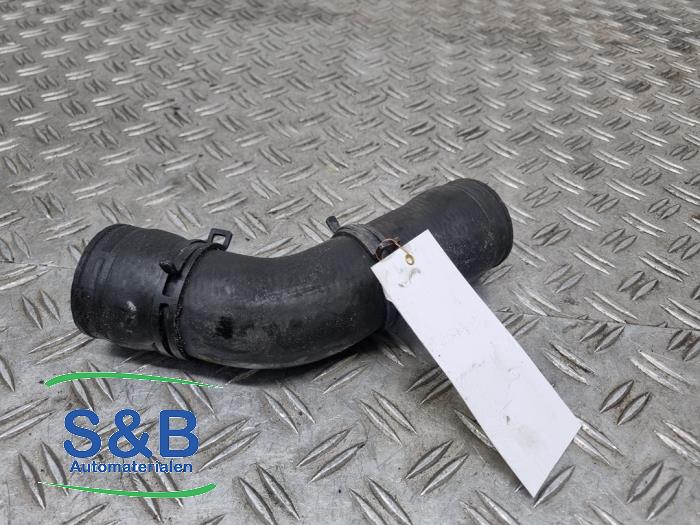 Usagé Tuyau intercooler Volkswagen Polo IV (9N1/2/3) 1.4 TDI 80 Prix € 14,99 Règlement à la marge proposé par Schaap & Bron