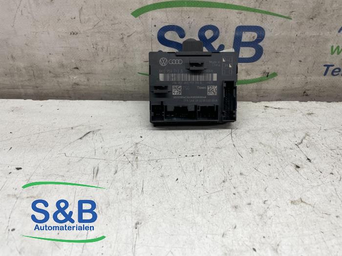 Gebrauchte BordSteuergerät Audi A5 (8T3) Preis € 35,00 Margenregelung angeboten von Schaap & Bron