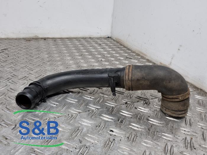 Gebrauchte Intercooler Rohr Volkswagen Polo IV (9N1/2/3) 1.4 TDI 80 Preis € 15,00 Margenregelung angeboten von Schaap & Bron