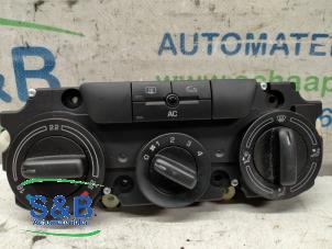 Used Climatronic panel Skoda Octavia (1U2) 1.8 20V Turbo 4x4 Price € 65,00 Margin scheme offered by Schaap & Bron