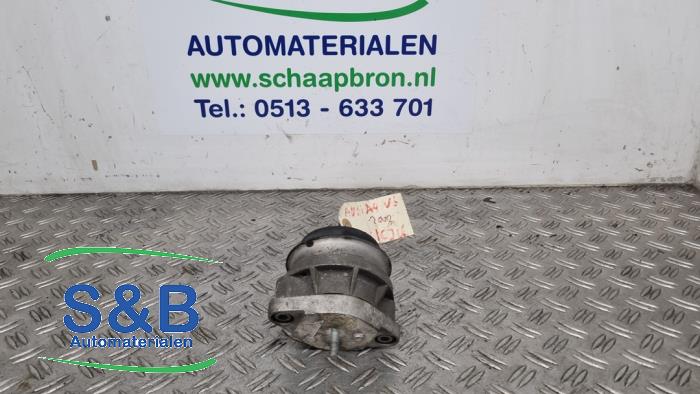 Usagé Support moteur Audi A8 (D2) 2.8 V6 Prix € 60,00 Règlement à la marge proposé par Schaap & Bron