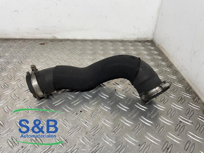 Usagé Tuyau intercooler Audi A4 (B7) 2.0 TDI 16V Quattro Prix € 25,00 Règlement à la marge proposé par Schaap & Bron