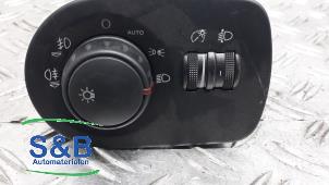 Used Light switch Seat Leon (1P1) 1.9 TDI 105 Price € 15,00 Margin scheme offered by Schaap & Bron