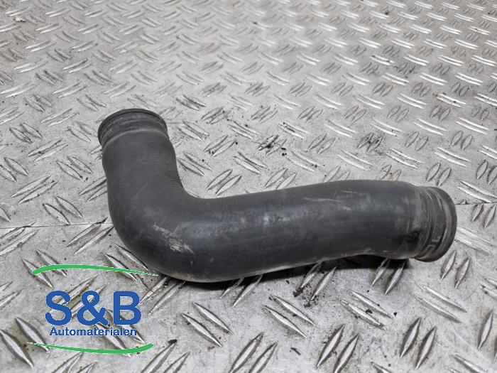 Usagé Tuyau intercooler Volkswagen Scirocco (137/13AD) 2.0 TSI 16V Prix € 19,99 Règlement à la marge proposé par Schaap & Bron