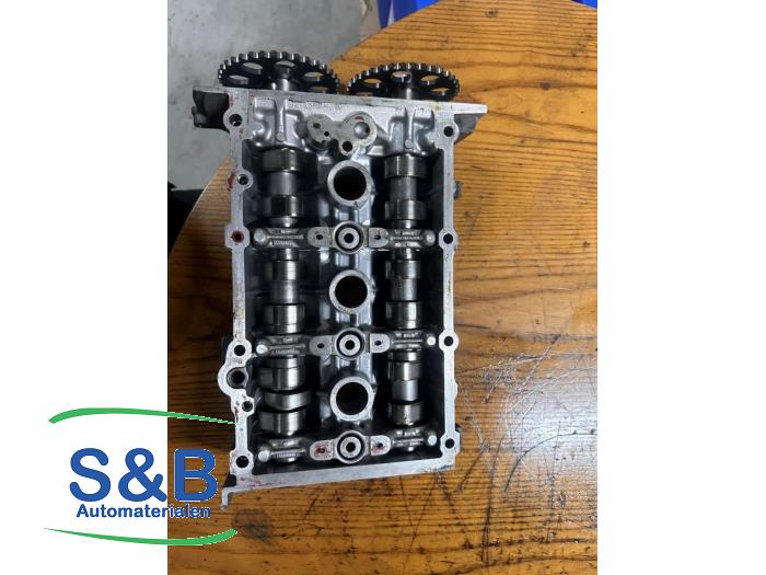 Ventildeckel van een Volkswagen Polo V (6R) 1.2 12V 2011