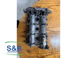 Ventildeckel van een Volkswagen Polo V (6R) 1.2 12V 2011