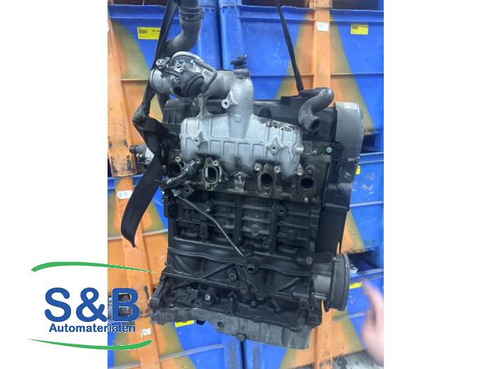 Engine from a Volkswagen Sharan (7M8/M9/M6) 1.9 TDI 90 2005