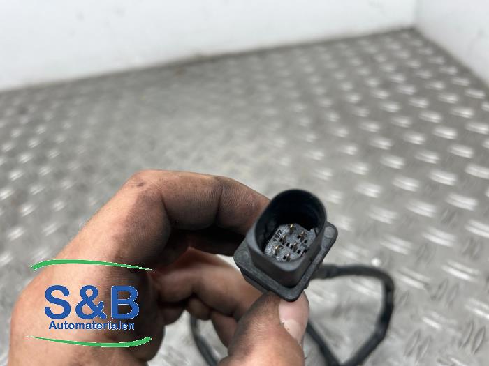 Sonde lambda d'un Volkswagen Transporter T5 2.0 TDI DRF 4Motion 2010