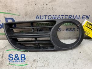 Used Fog light cover plate, right Skoda Fabia (6Y2) 2.0i Price € 15,00 Margin scheme offered by Schaap & Bron