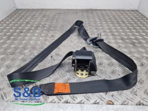 Used Rear seatbelt, right Volkswagen Golf II (19E) 1.8i Price € 40,00 Margin scheme offered by Schaap & Bron