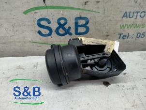 Used Intake manifold actuator Volkswagen Passat Variant (3B6) 2.0 Price € 40,00 Margin scheme offered by Schaap & Bron