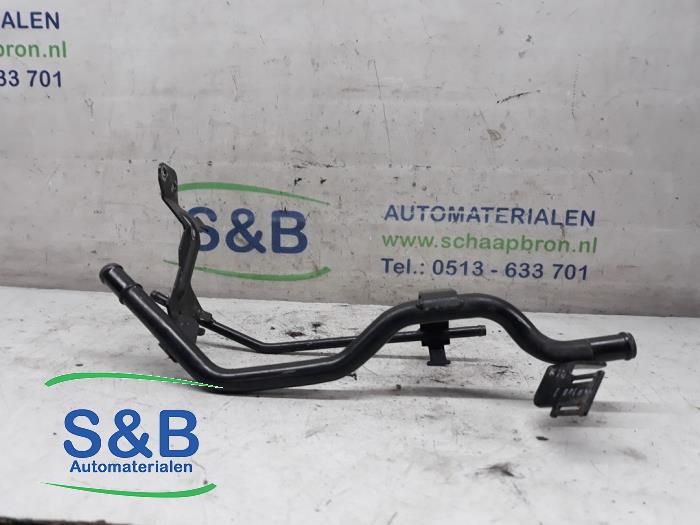Begagnade Vattenrör Audi TT (8J3) 3.2 V6 24V Quattro Pris € 30,00 Marginaltabell erbjuds av Schaap & Bron