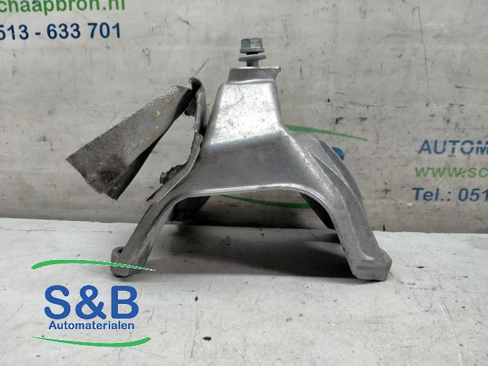 Used Engine mount Audi Q5 (8RB) 2.0 TFSI 16V Quattro Price € 26,00 Margin scheme offered by Schaap & Bron