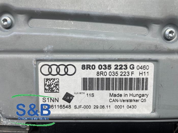 Wzmacniacz radiowy z Audi A5 (8T3) 2.0 TDI 16V 2016
