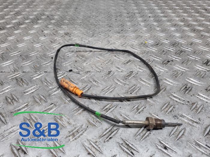 Używane Czujnik temperatury spalin Volkswagen Tiguan (5N1/2) 2.0 TDI 16V 4Motion Cena € 40,00 Procedura marży oferowane przez Schaap & Bron