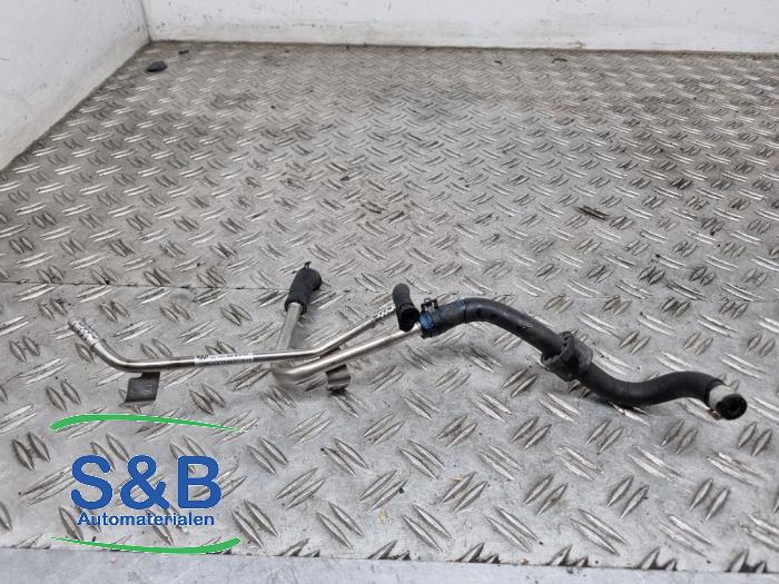 Begagnade Bränsleledning Volkswagen Golf VII (AUA) 2.0 TDI 16V Pris € 24,99 Marginaltabell erbjuds av Schaap & Bron