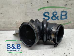 Used Air intake hose Audi A8 (D2) 3.3 TDI 32V Quattro Price € 18,00 Margin scheme offered by Schaap & Bron