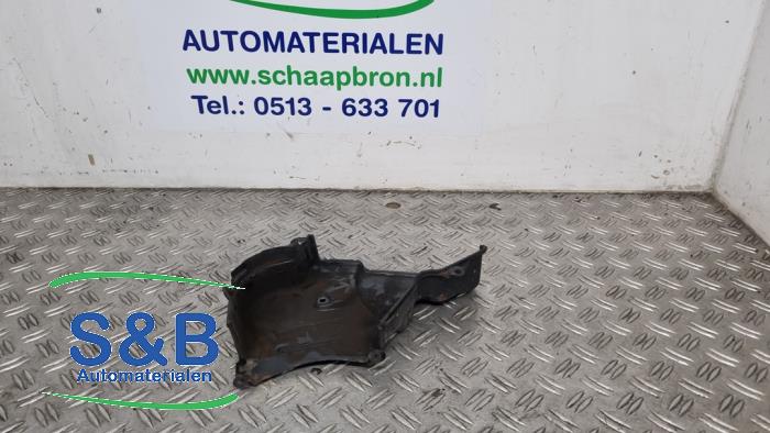 Usagé Couvercle de distribution Audi A4 (B6) 2.0 FSI 16V Prix € 10,00 Règlement à la marge proposé par Schaap & Bron
