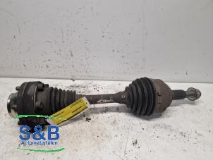 Used Front drive shaft, right Audi Q7 (4LB) 4.2 TDI V8 32V Price € 100,00 Margin scheme offered by Schaap & Bron