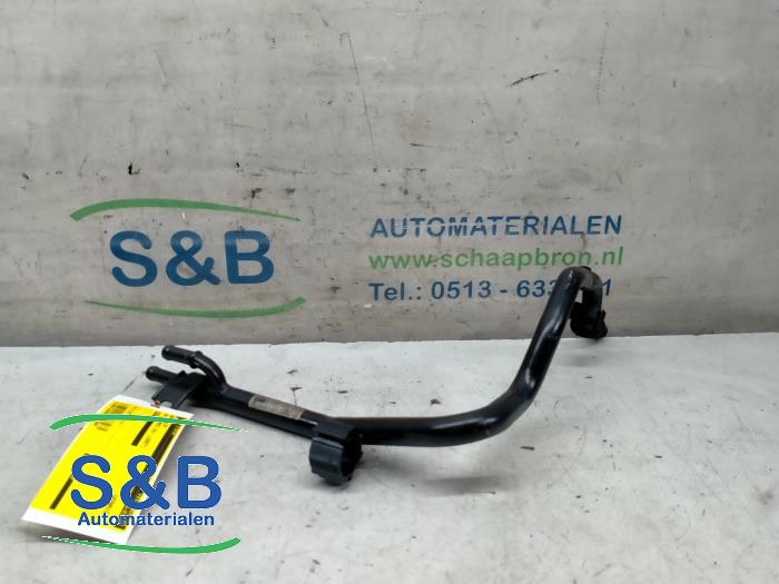 Begagnade Vattenrör Volkswagen Touareg (7LA/7L6) 5.0 TDI V10 Pris € 30,00 Marginaltabell erbjuds av Schaap & Bron