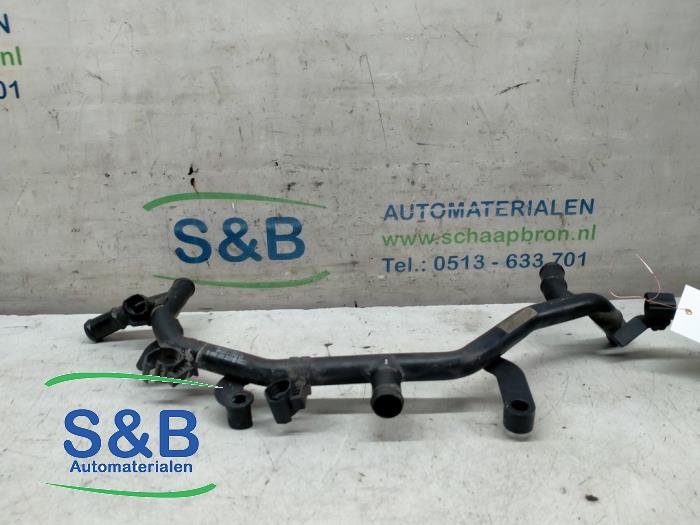 Begagnade Vattenrör Volkswagen Touareg (7LA/7L6) 5.0 TDI V10 Pris € 35,00 Marginaltabell erbjuds av Schaap & Bron
