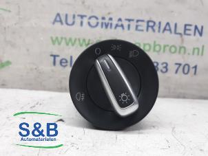Gebrauchte Licht Schalter Volkswagen Polo V (6R) 1.2 TSI Preis € 20,00 Margenregelung angeboten von Schaap & Bron