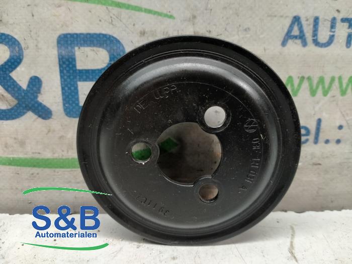 Water pump pulley from a Skoda Yeti 2015