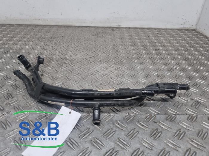 Begagnade Vattenrör Volkswagen Golf VII (AUA) 1.4 GTE 16V Pris € 35,00 Marginaltabell erbjuds av Schaap & Bron