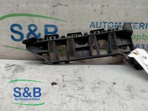 Used Front bumper bracket, right Volkswagen Touran (1T1/T2) 1.9 TDI 105 Euro 3 Price on request offered by Schaap & Bron