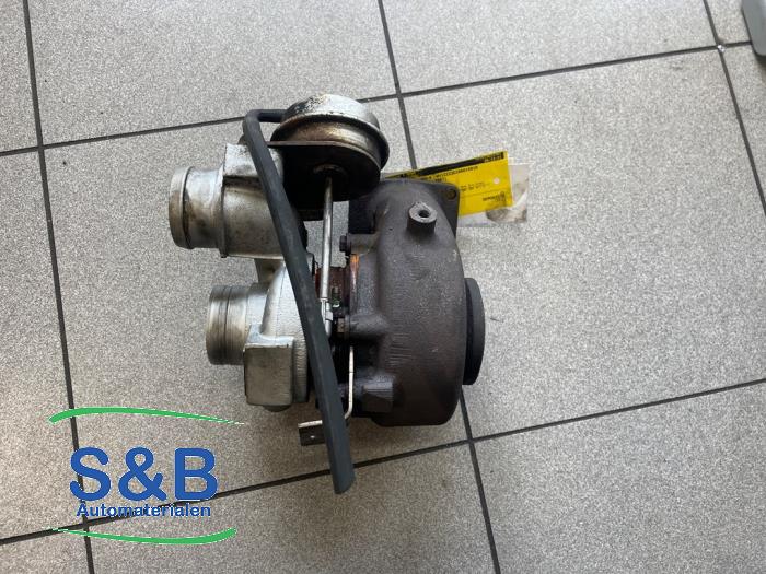 Gebrauchte Turbo Volkswagen Crafter 28/30/32/35 MWB Preis € 245,00 Margenregelung angeboten von Schaap & Bron
