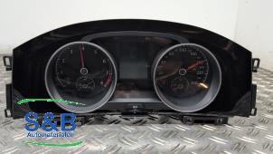 Divers d'un Volkswagen Golf VII Alltrack 1.8 TSI 4Motion 16V 2017