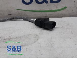 Lambda probe from a Volkswagen Caddy IV 2.0 TDI 102 2016