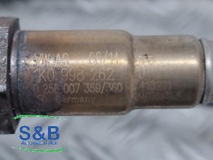 Sonde lambda d'un Volkswagen Golf V (1K1) 1.6 FSI 16V 2003